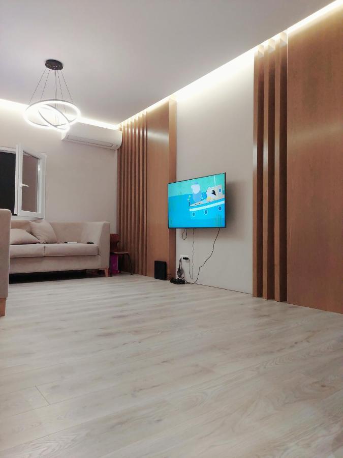 Luxurious Double Bedroom Suite Тирана Экстерьер фото