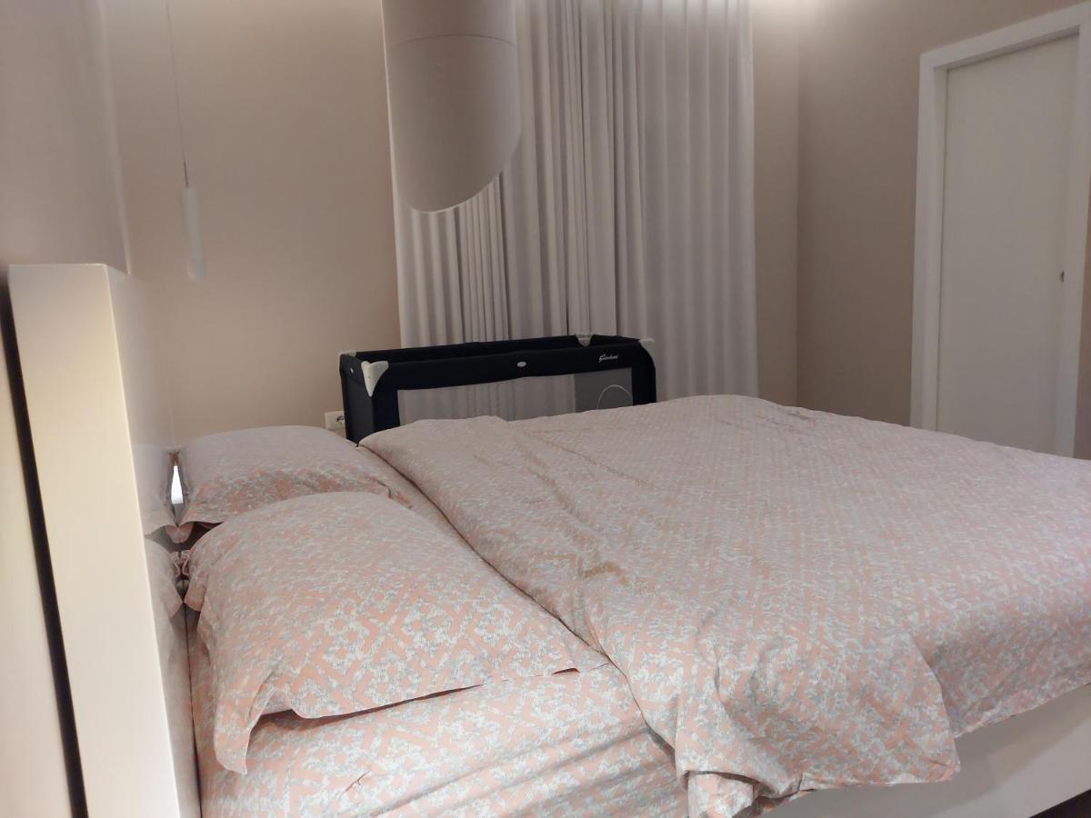 Luxurious Double Bedroom Suite Тирана Экстерьер фото